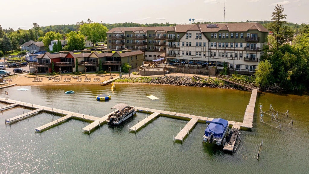 502 Cleveland 2303, Walker