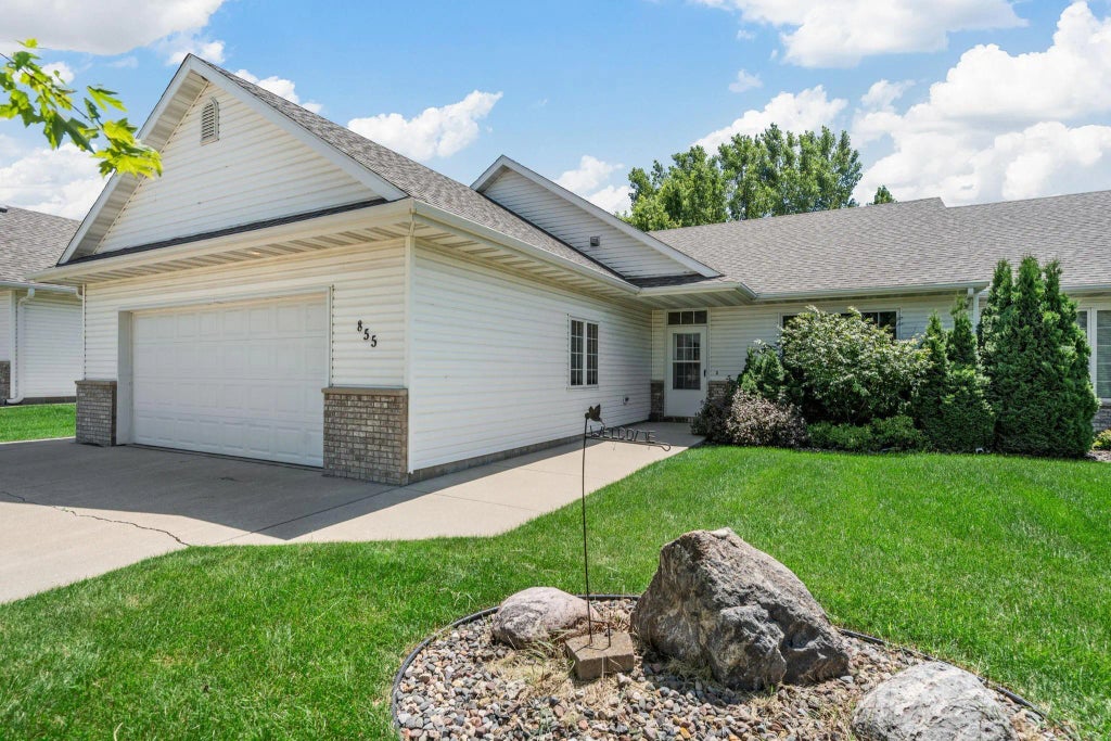 855 22nd Street Se, Owatonna