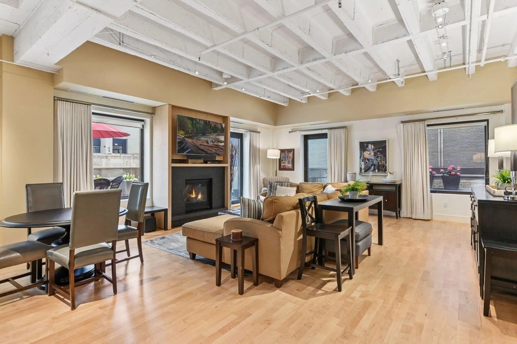 601 Marquette Avenue 403, Minneapolis