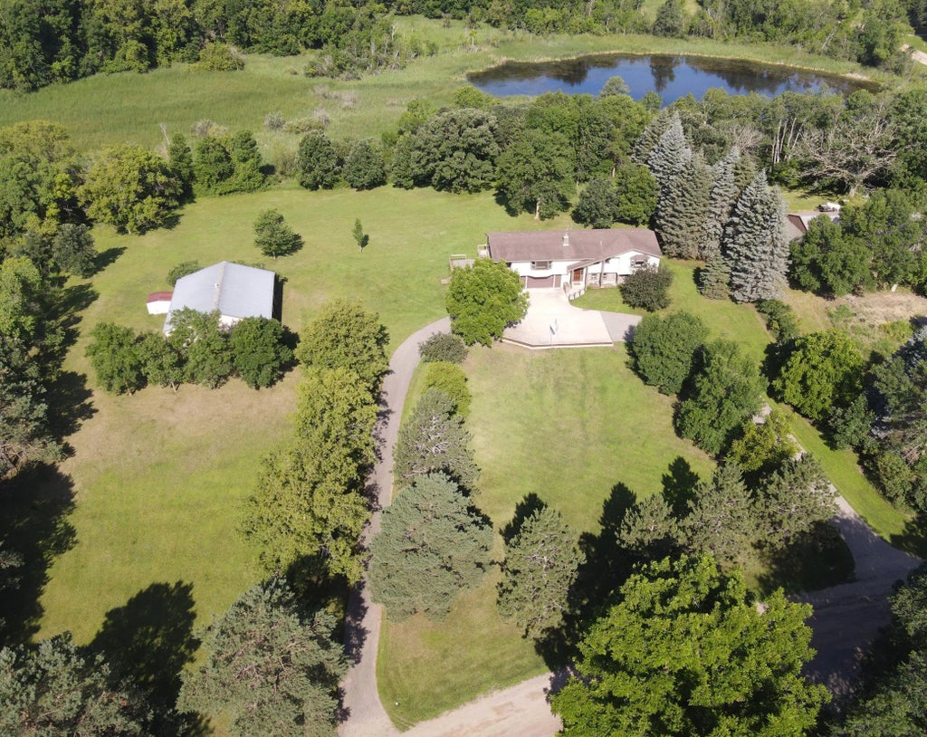 7409 Isaak Avenue Nw, Annandale