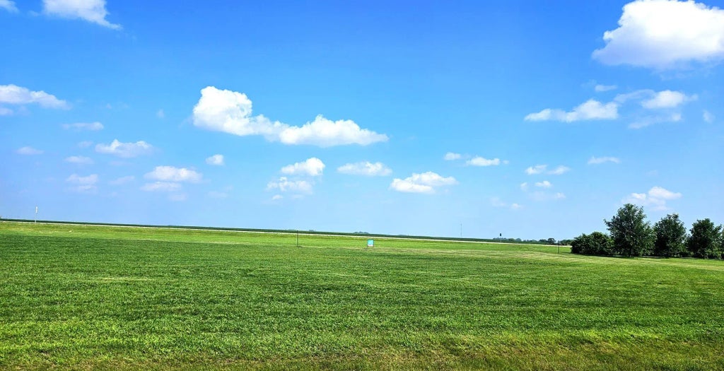 Shamrock Acres Shamrock Acres, Graceville