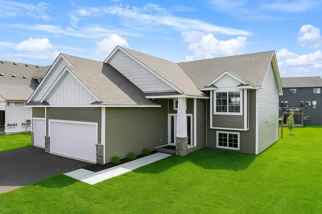 5266 177th Street W, Lakeville