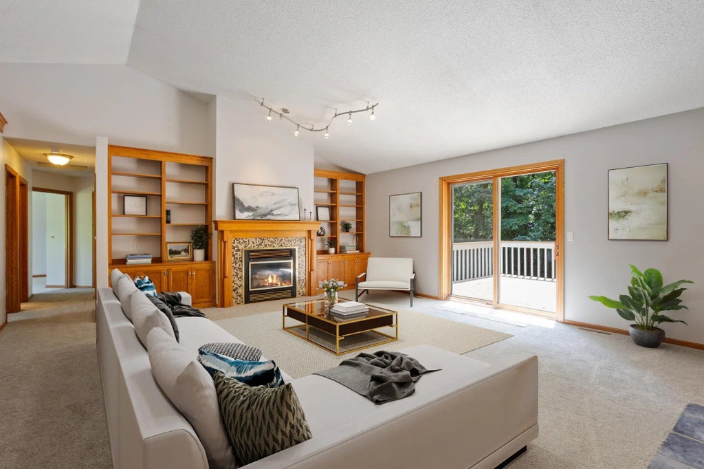 18525 County Road 24, Plymouth