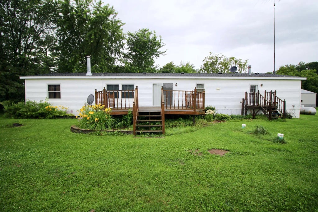 16050 280th Street, Meadow Twp