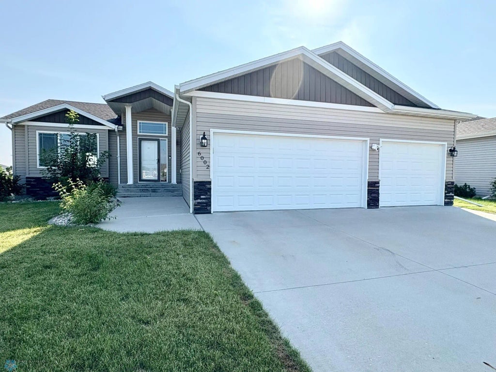 6002 66th Street S, Fargo