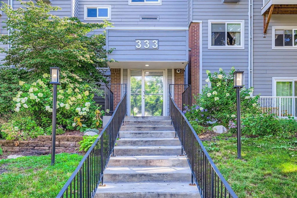 333 8th Street Se 308, Minneapolis