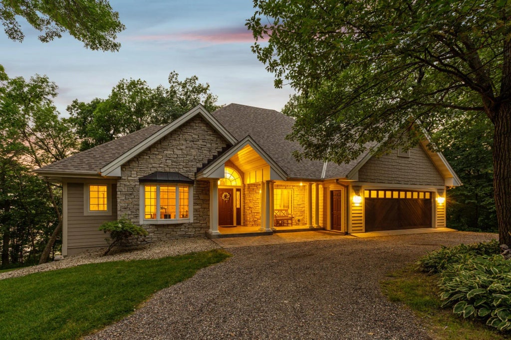 2015 Pulaski Road, Buffalo