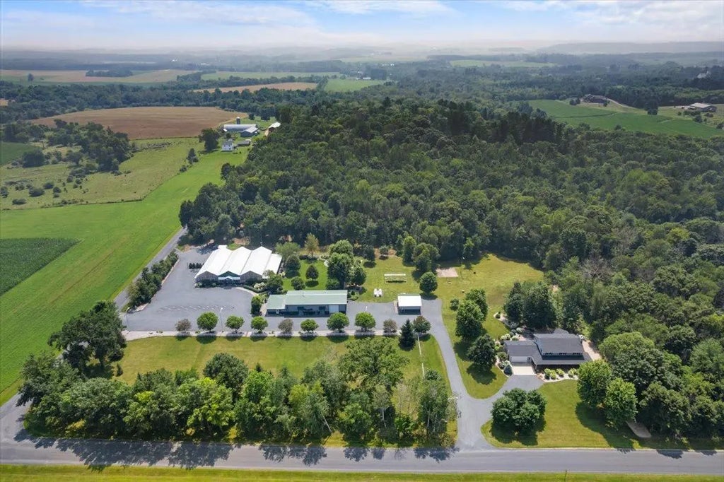 W5415 890th Avenue, Baldwin