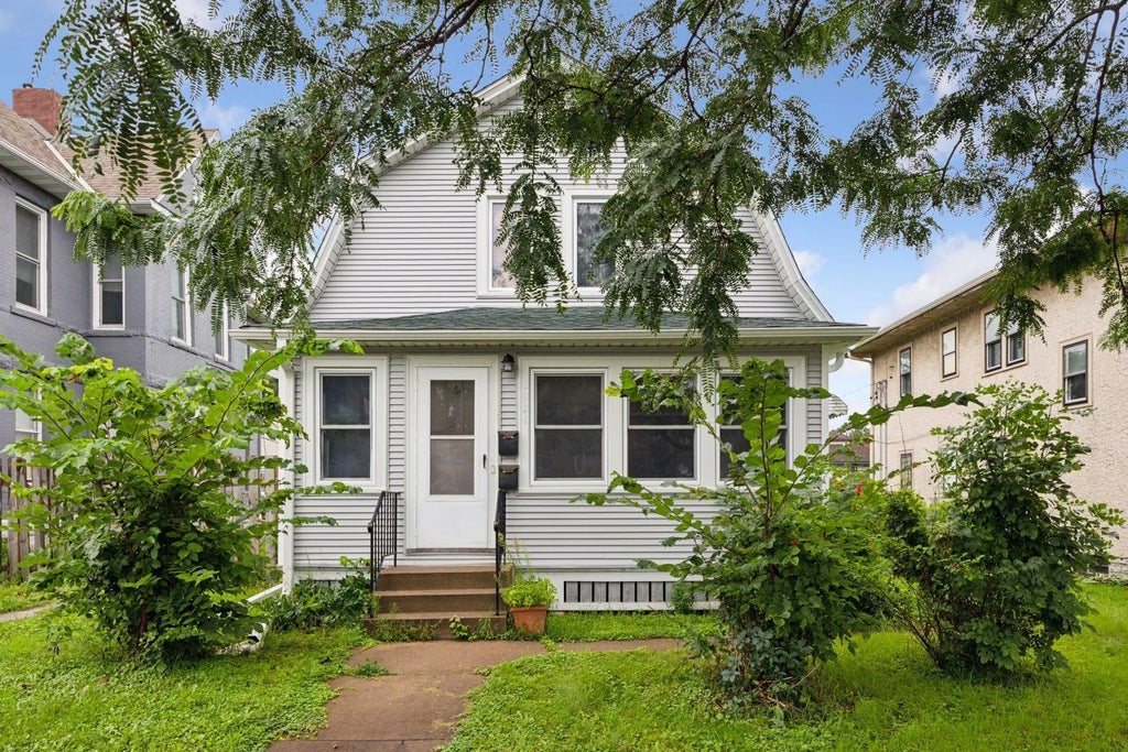 2924 Emerson Avenue N, Minneapolis
