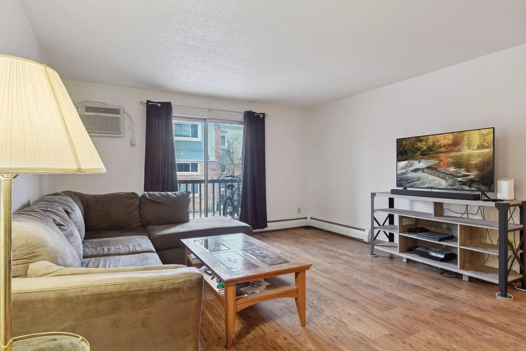 7414 W 22nd Street 212, Saint Louis Park