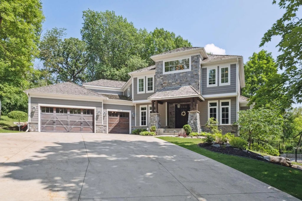 2346 Linner Road, Minnetonka