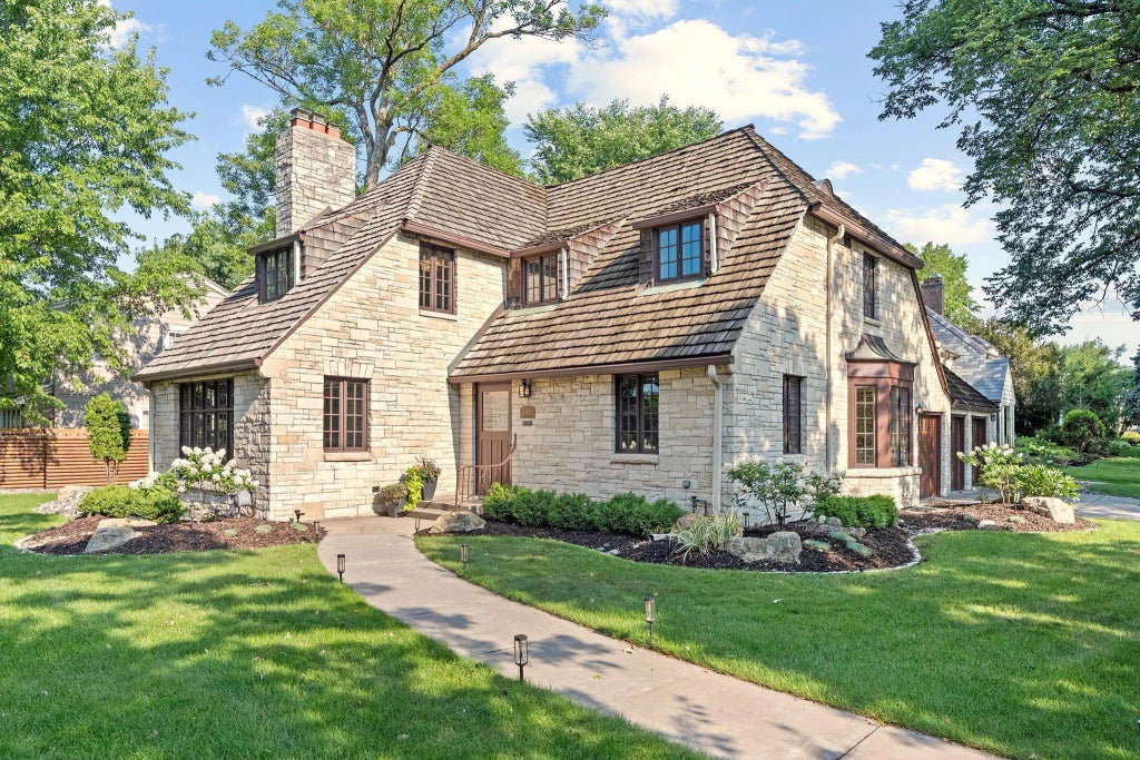 4100 Sunset Boulevard, St Louis Park