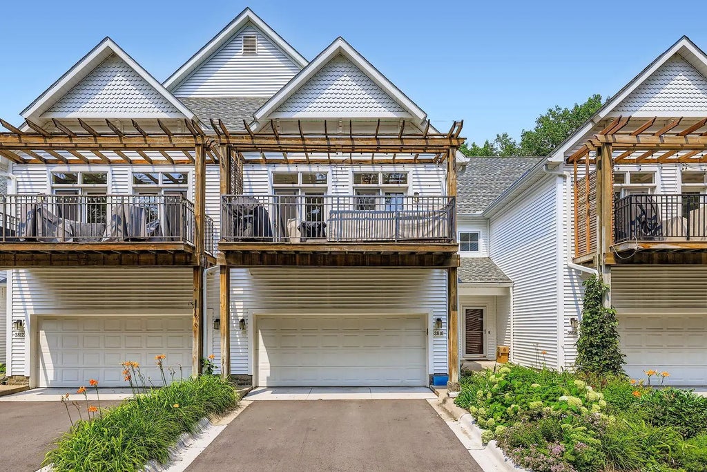 3810 W 32nd Street, Minneapolis