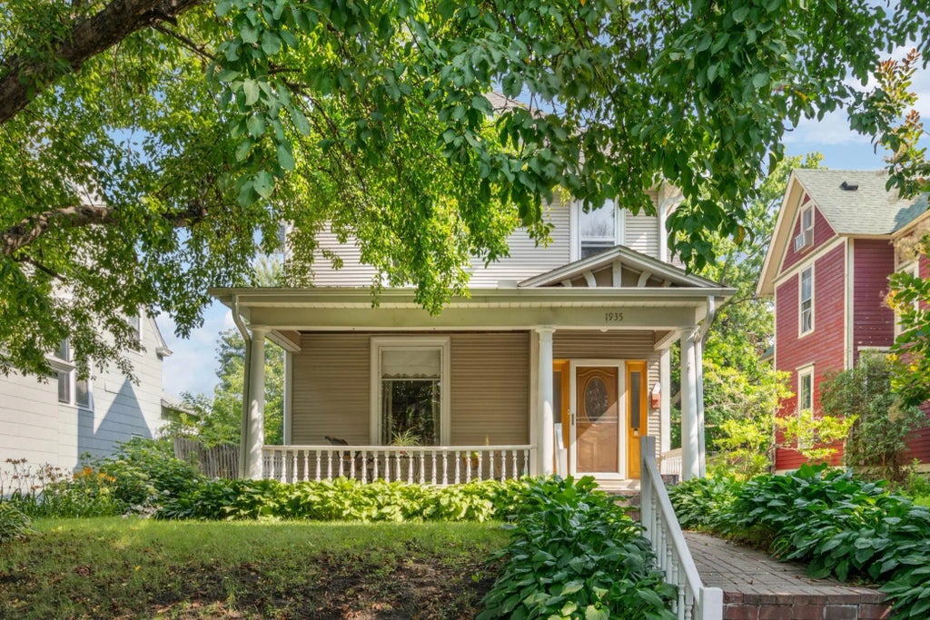 1935 Iglehart Avenue, Saint Paul