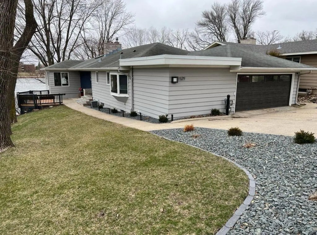 529 W Park Lane, Albert Lea