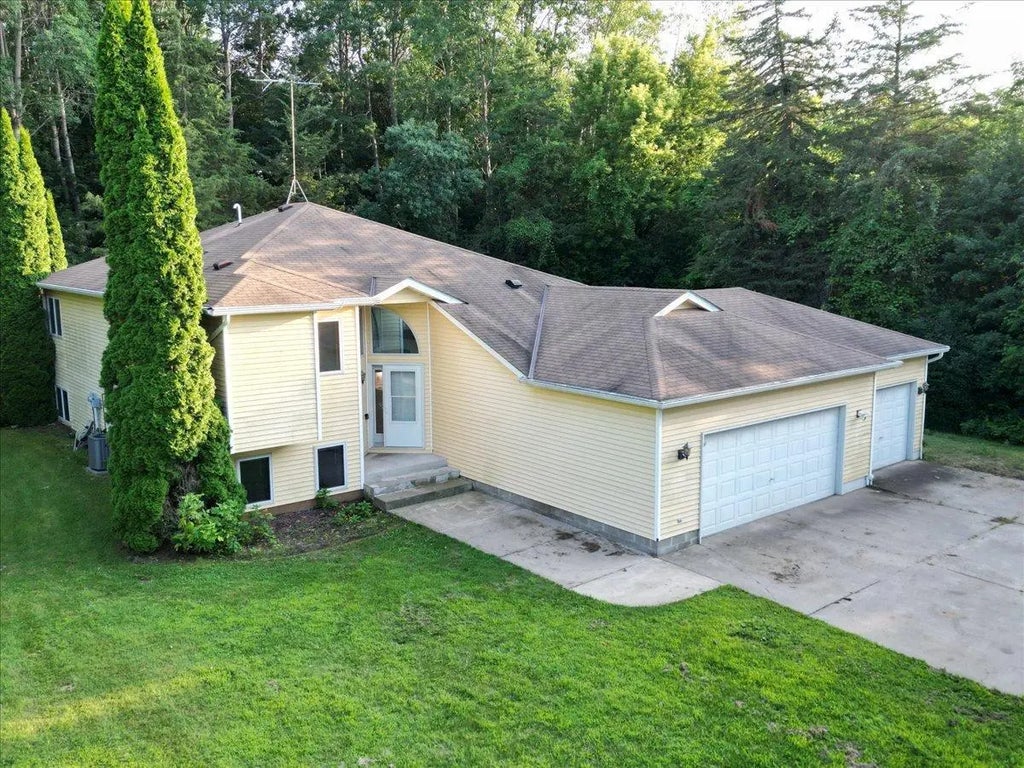 10059 101st Street Ne, Otsego