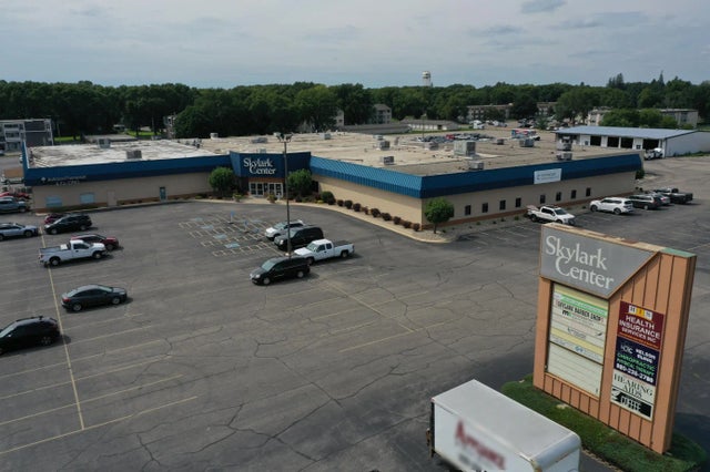 1604 1st Street S, Willmar