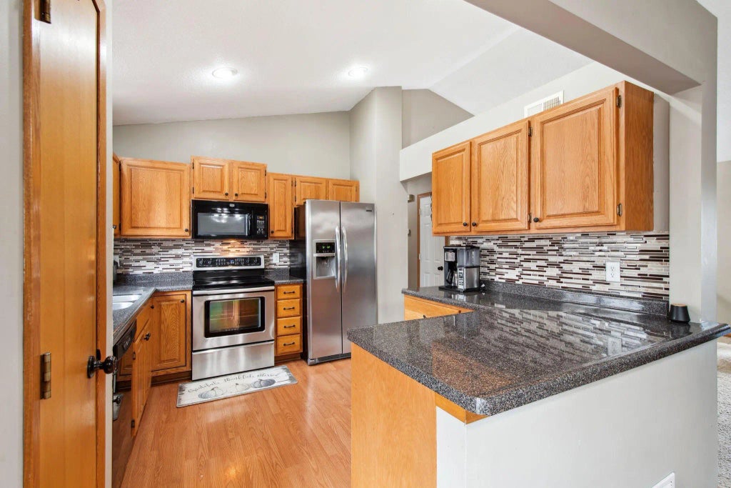 10200 Upper 205th Street W, Lakeville