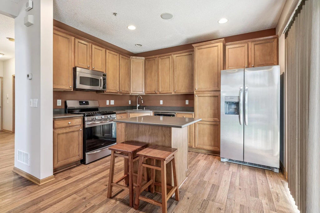 5729 75th Lane N, Brooklyn Park