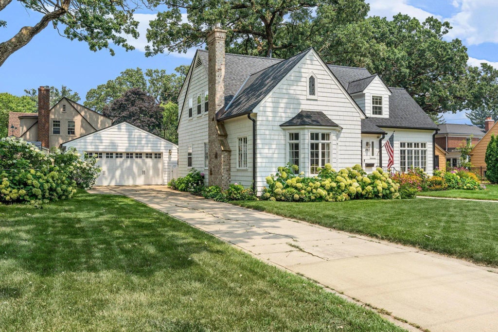 1008 8th Avenue Nw, Austin