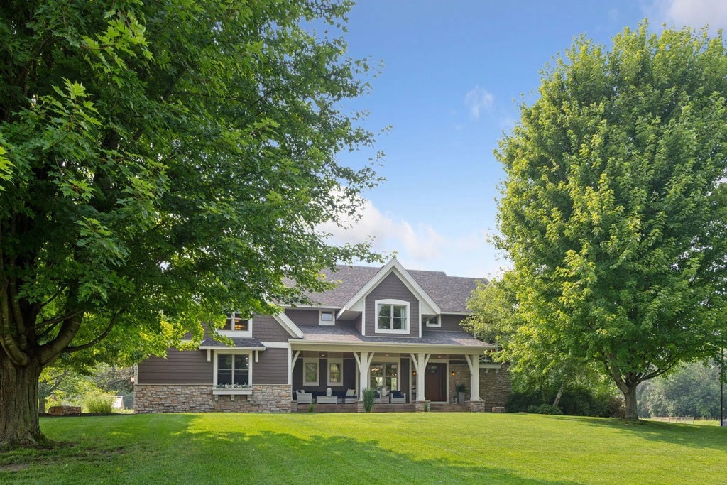 2125 Heritage Trail, Independence