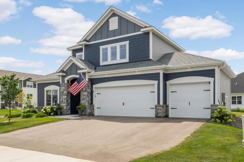 4705 Lavender Lane, Minnetrista