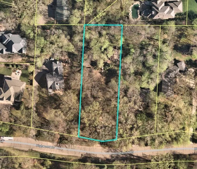 15320 Highwood Drive, Minnetonka