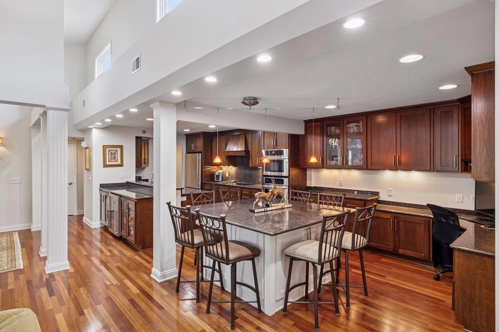 3150 Glen Oaks Avenue 311a, White Bear Lake