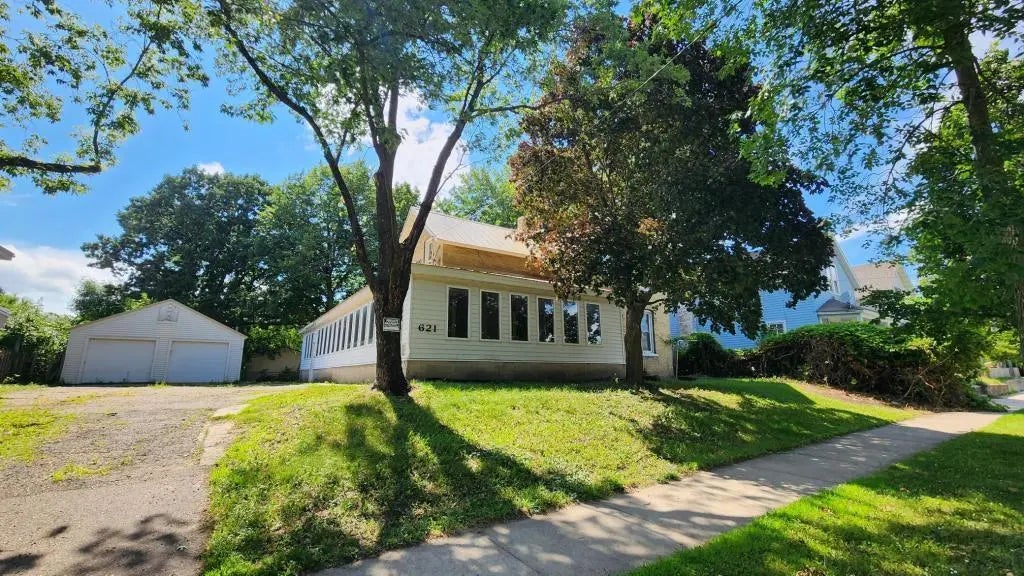 621 8th Avenue N, Saint Cloud