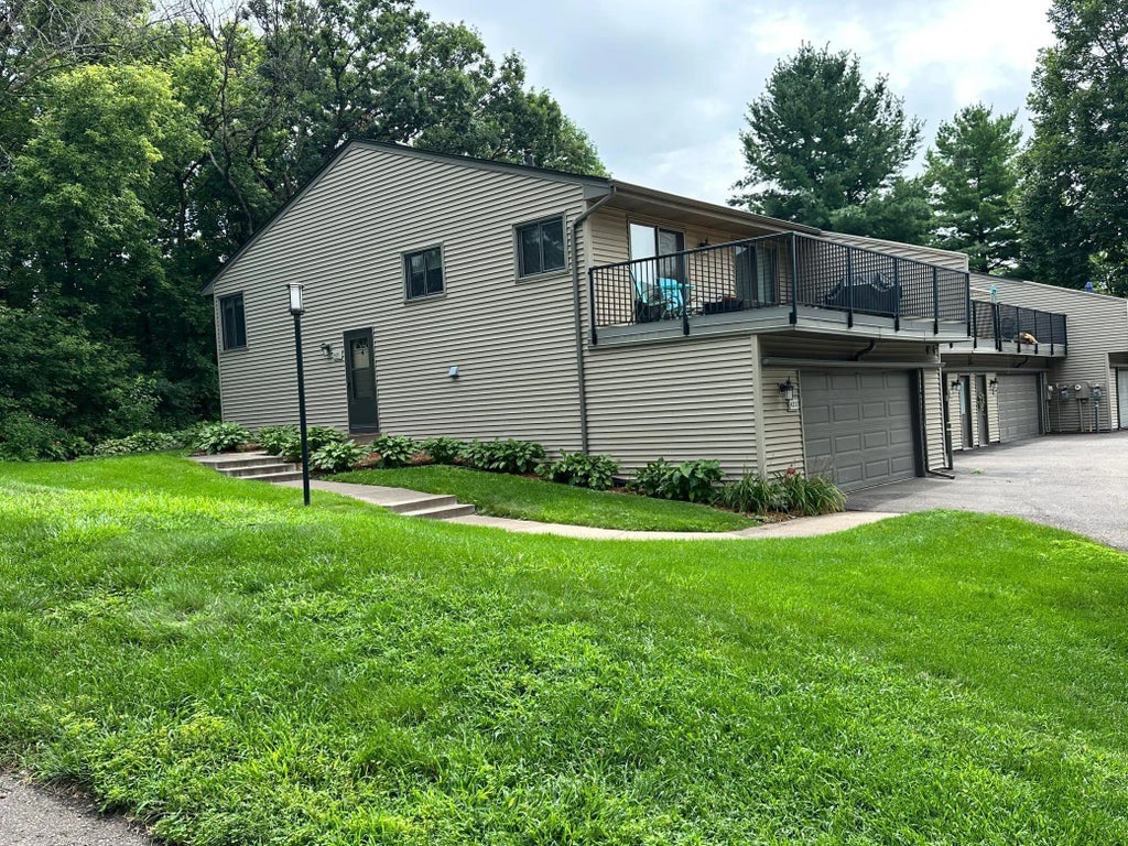 4371 Arden View Court, Arden Hills