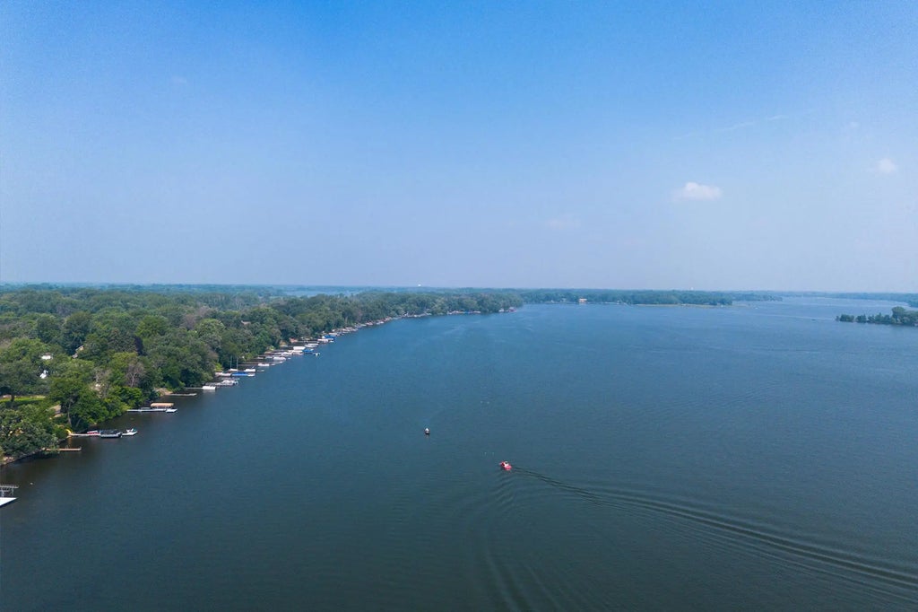 Xxxx 5253 W Bald Eagle Boulevard, White Bear Twp