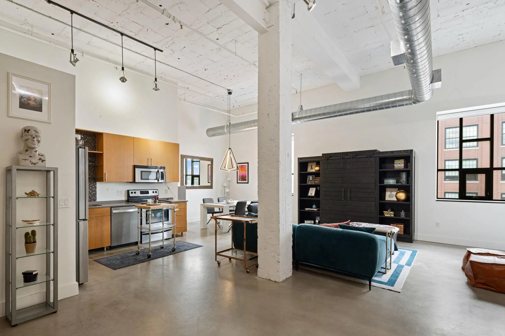 Photo of Listing #6769093