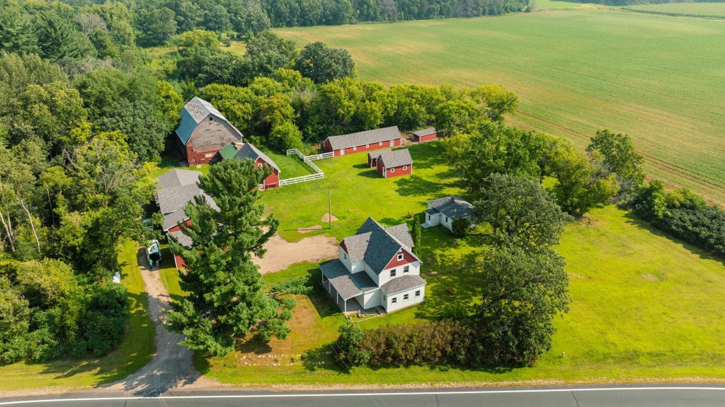 9484 Sunrise Rd, Sunrise Twp