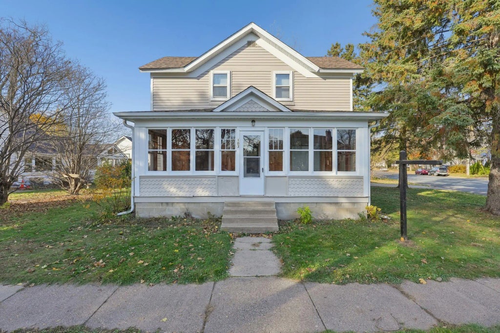 103 S 6th Street, River Falls