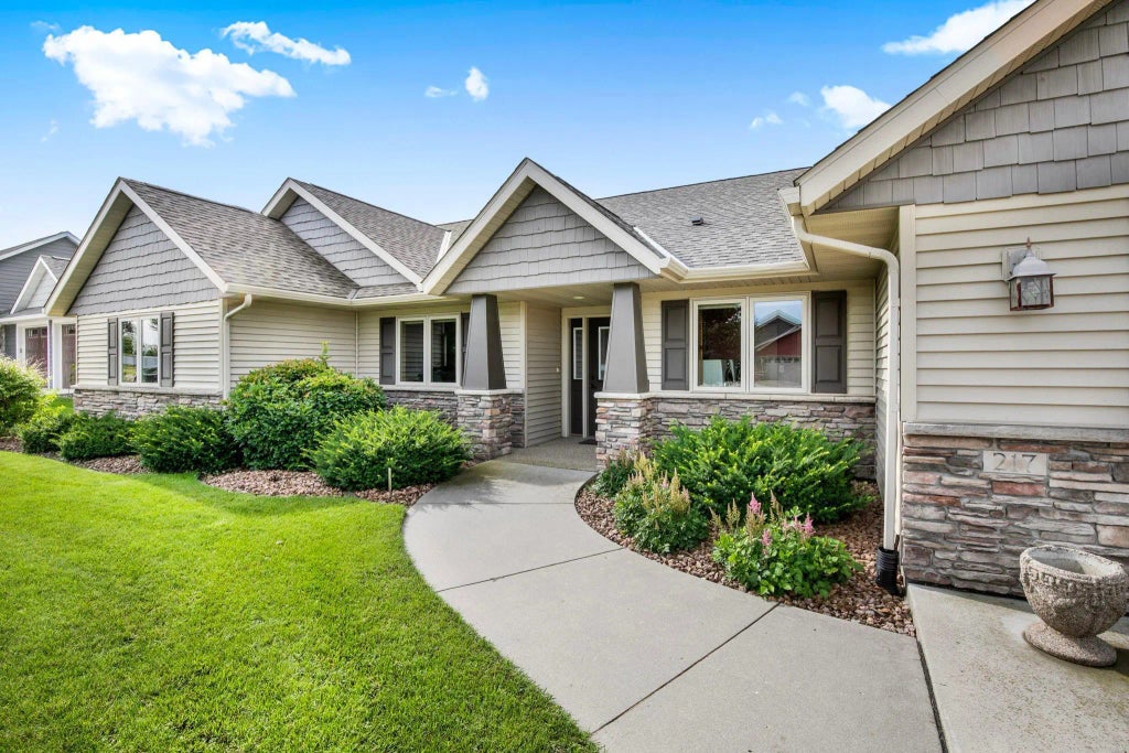 217 7th Avenue Ne, Clara City