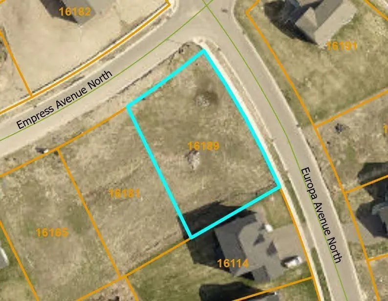 16189 Empress Avenue N, Hugo