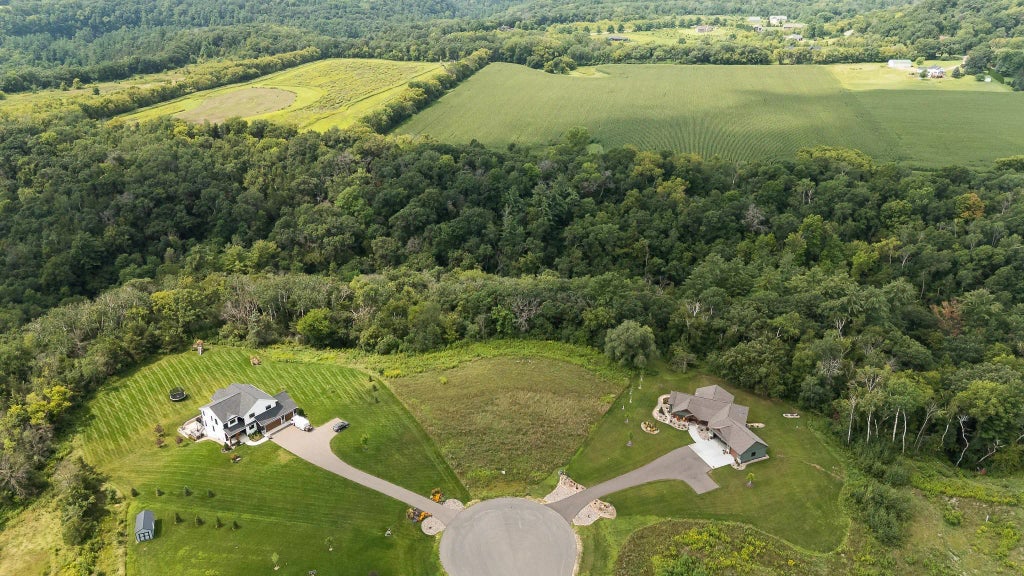 Lot 16 817 Avenue, Clifton Twp