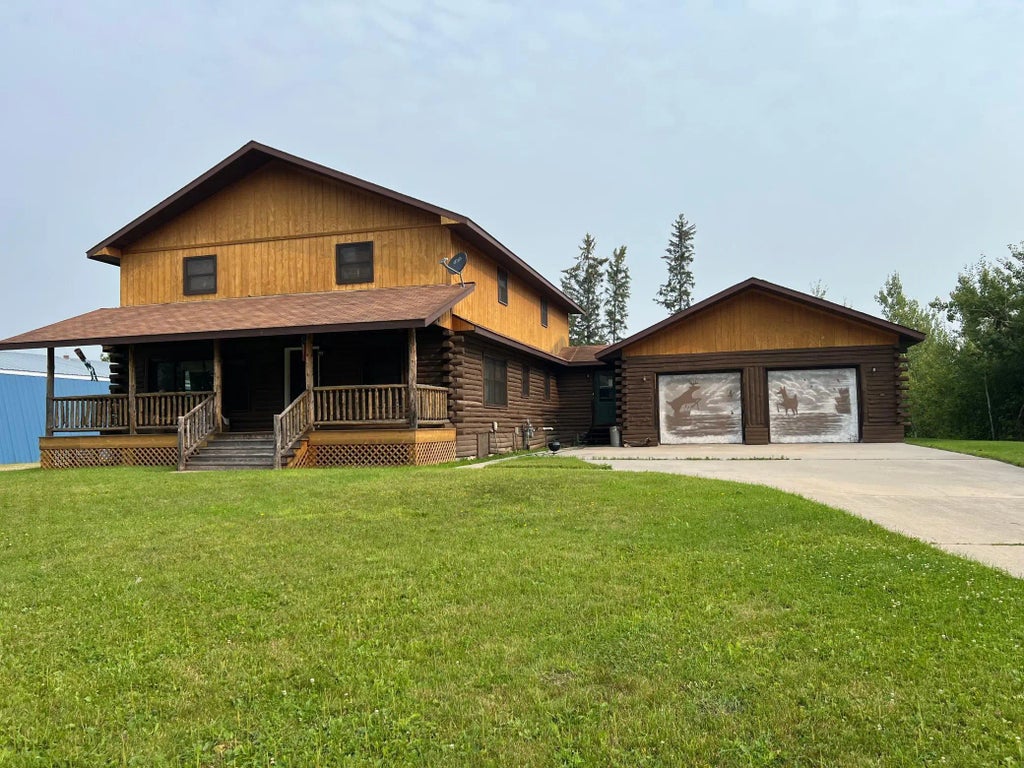 708 2nd Street Nw, Baudette