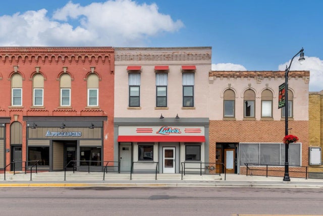 205 S Main Street, Le Sueur