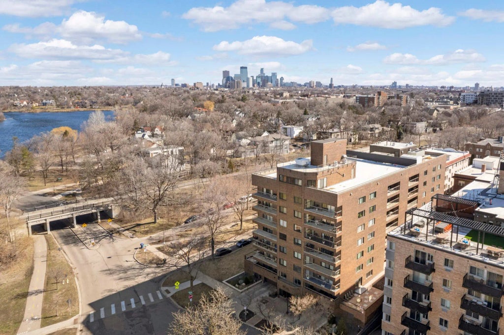 2885 Knox Avenue S 203, Minneapolis