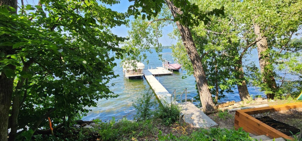 3608 Tolena Road Ne, Alexandria