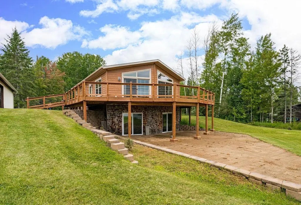 38234 Crystal Waters Road, Deer River