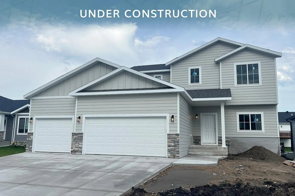 6891 14th Street S, Fargo