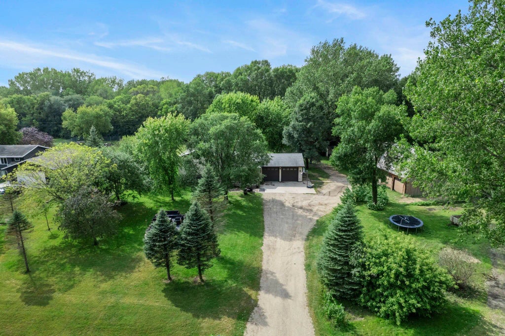 21243 Kale Drive, Hale Twp