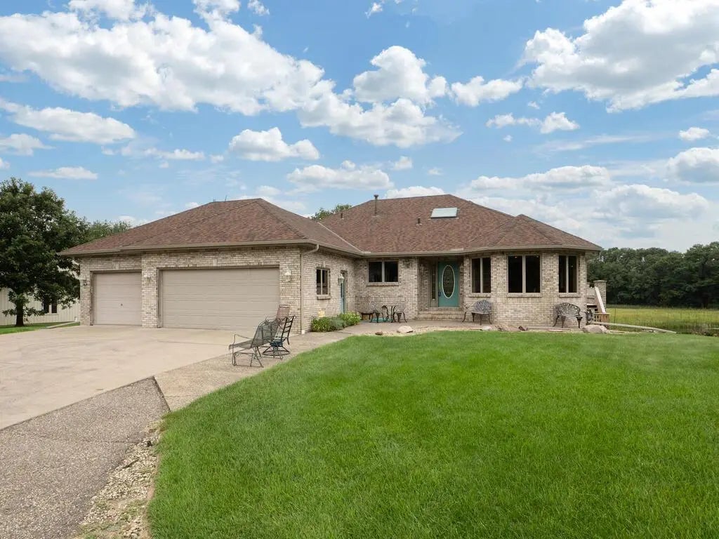 18410 Jackson Street Ne, East Bethel