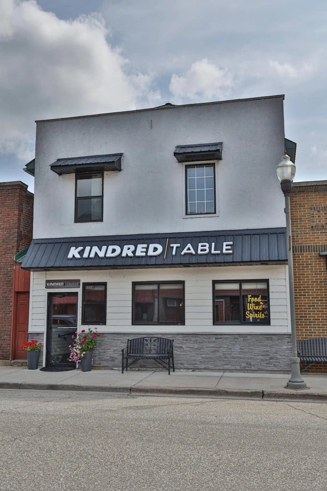 S214 S Mckay Avenue, Spring Valley