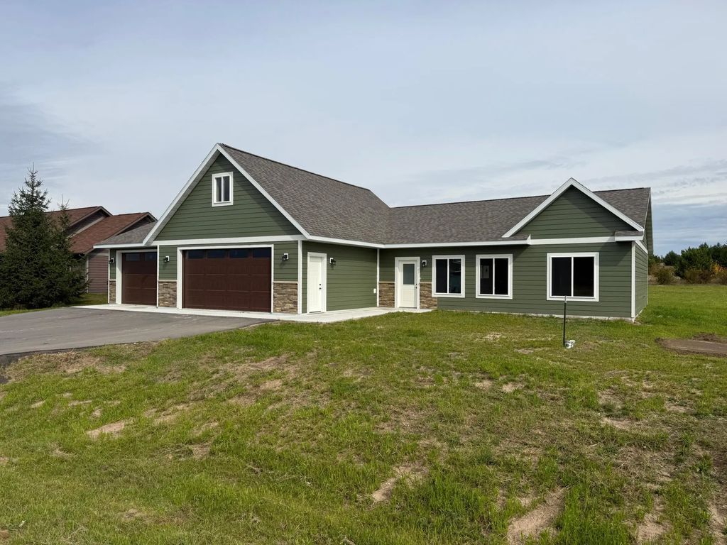1320 Whiting Road Nw 57, Bemidji