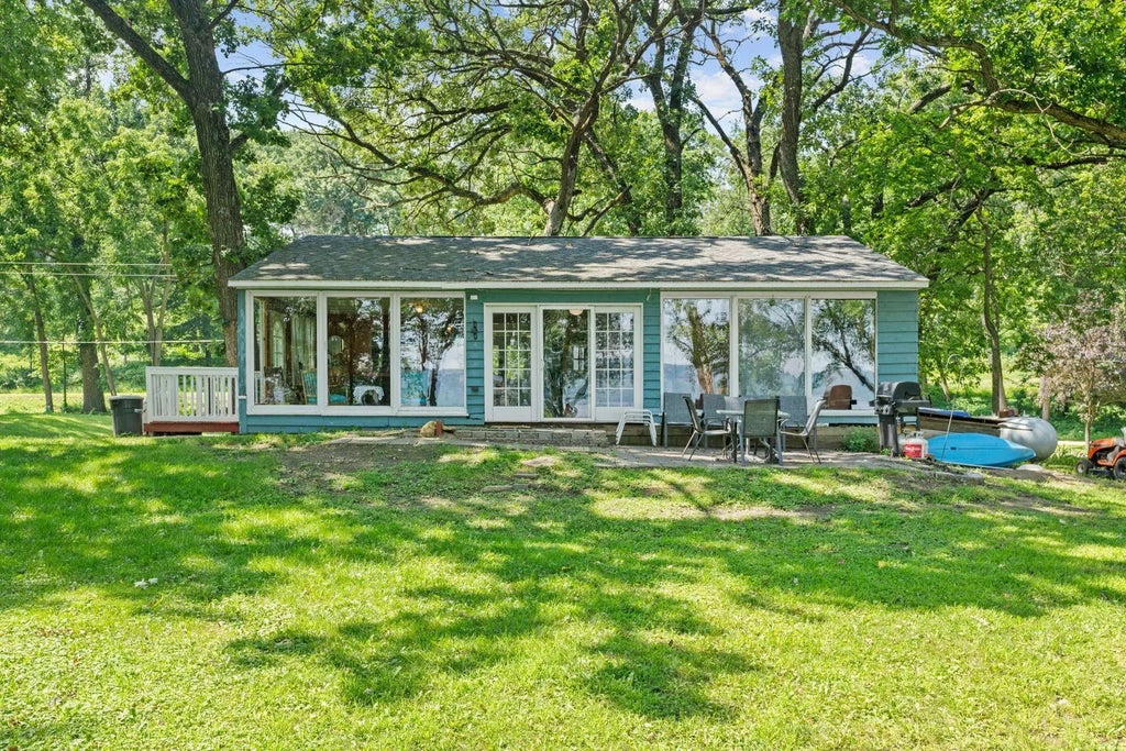 29430 Lake Avenue Way, Frontenac