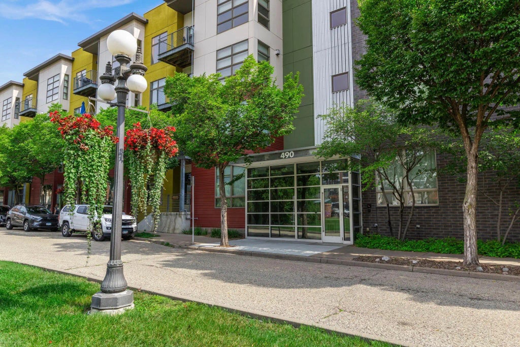 490 N Temperance Street 204, Saint Paul