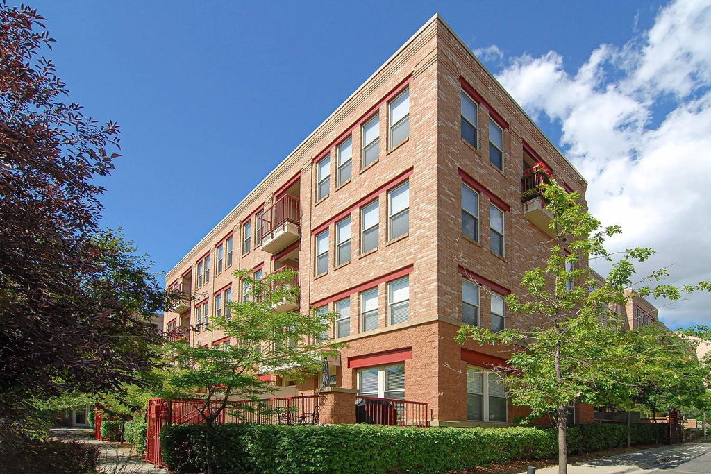 545 N 1st Street 411, Minneapolis